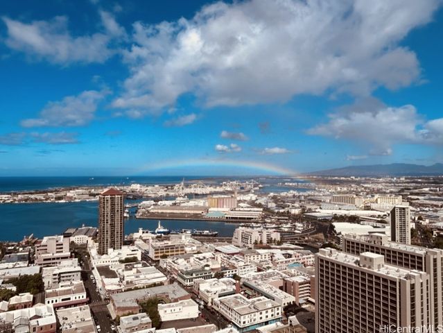 1212 Nuuanu Avenue 3907, Honolulu, HI 96817