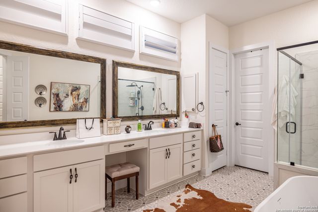 24814 resort, San Antonio, TX 78261