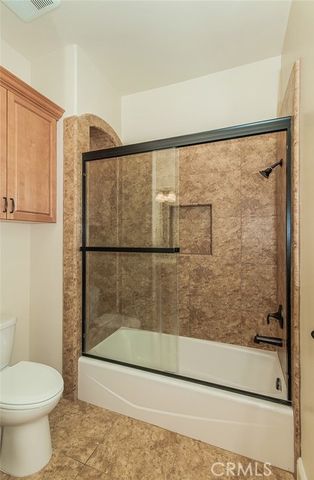 1562 N Empire Lane, Clovis, CA 93619