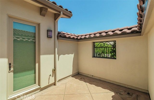 1562 N Empire Lane, Clovis, CA 93619