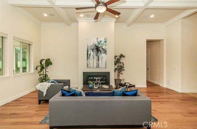 1562 N Empire Lane, Clovis, CA 93619