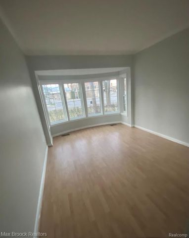 885 N Old Woodward Avenue 1, Birmingham, MI 48009