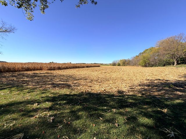 622 Woodcrest Avenue, Worthington, MN 56187