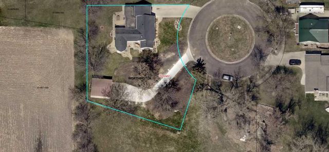 622 Woodcrest Avenue, Worthington, MN 56187