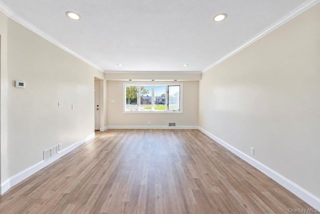 405 17th Street, West Babylon, NY 11704