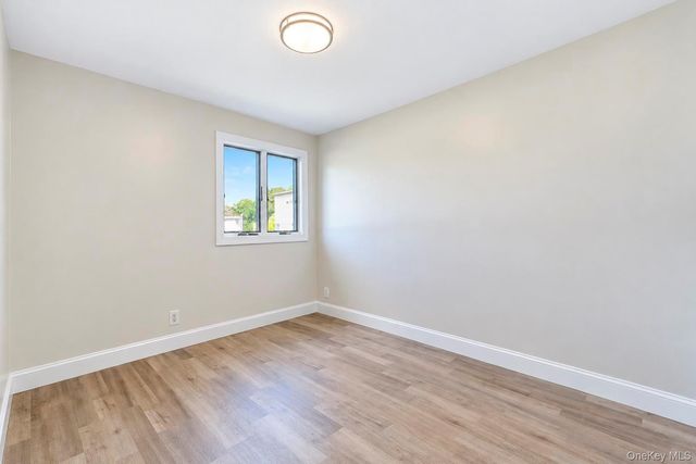 405 17th Street, West Babylon, NY 11704