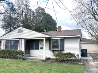 118 Hazard Road, Carpentersville, IL 60110