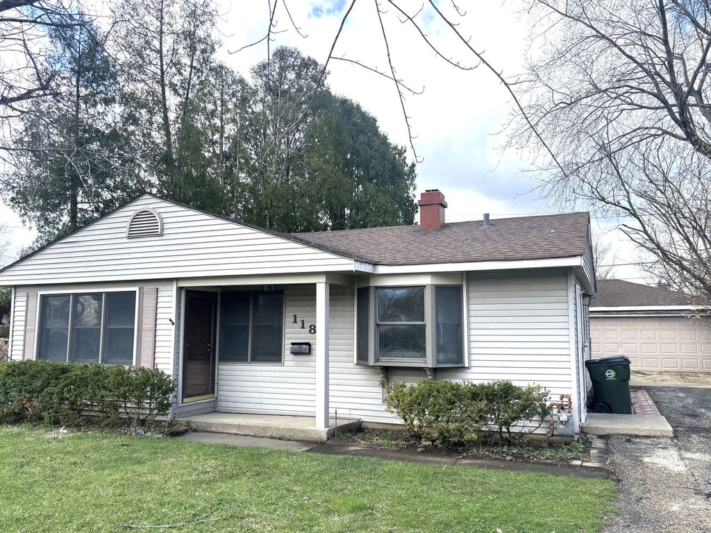 118 Hazard Road, Carpentersville, IL 60110