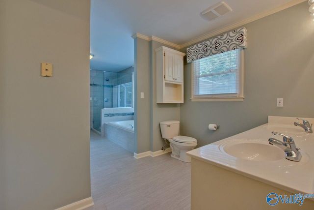 5619 Alta Dena Street, Huntsville, AL 35802