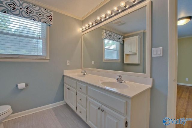 5619 Alta Dena Street, Huntsville, AL 35802
