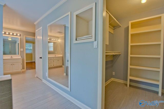 5619 Alta Dena Street, Huntsville, AL 35802
