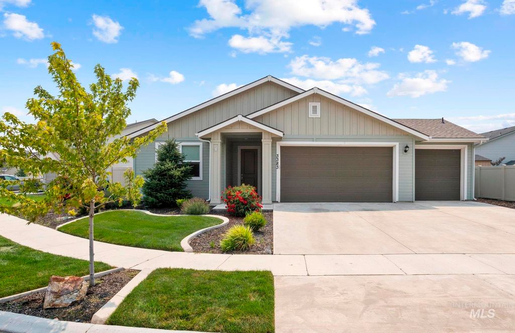 3383 E Mossy Oak Dr, Nampa, ID 83686 photo 1
