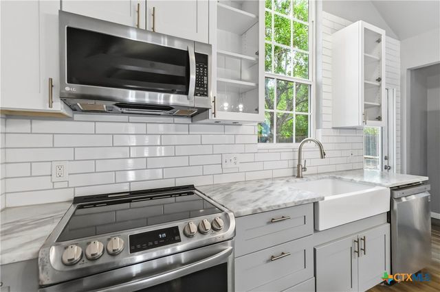 594 Kellys Way, New Braunfels, TX 78130