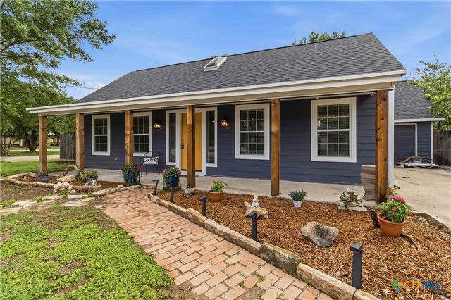 594 Kellys Way, New Braunfels, TX 78130
