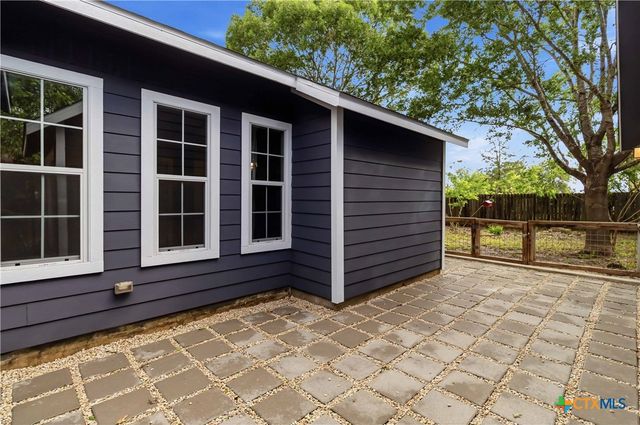 594 Kellys Way, New Braunfels, TX 78130