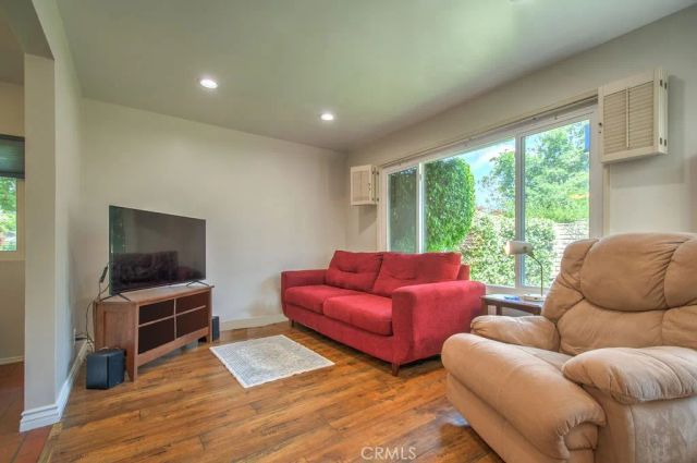 17252 Citron, Irvine, CA 92612