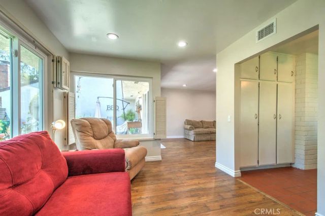 17252 Citron, Irvine, CA 92612