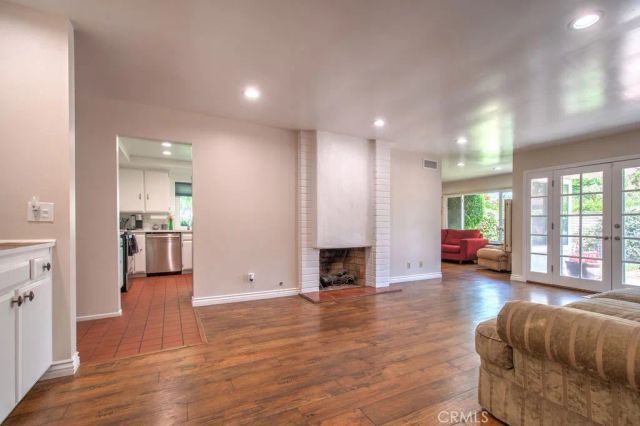 17252 Citron, Irvine, CA 92612