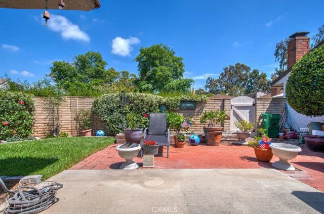 17252 Citron, Irvine, CA 92612