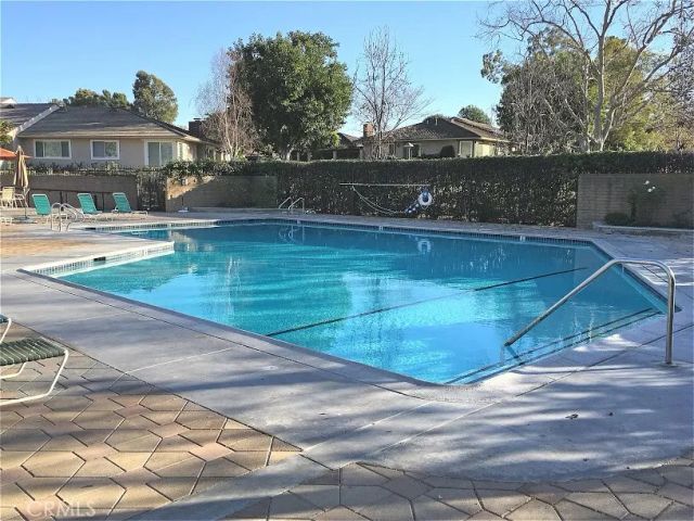 17252 Citron, Irvine, CA 92612