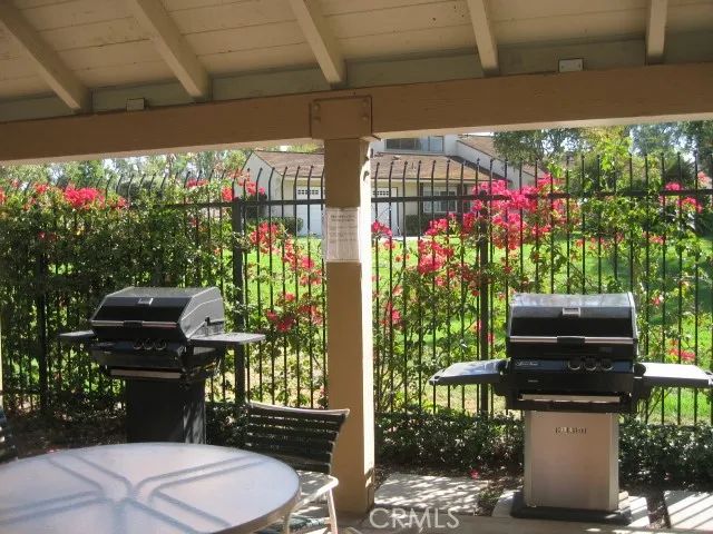 17252 Citron, Irvine, CA 92612