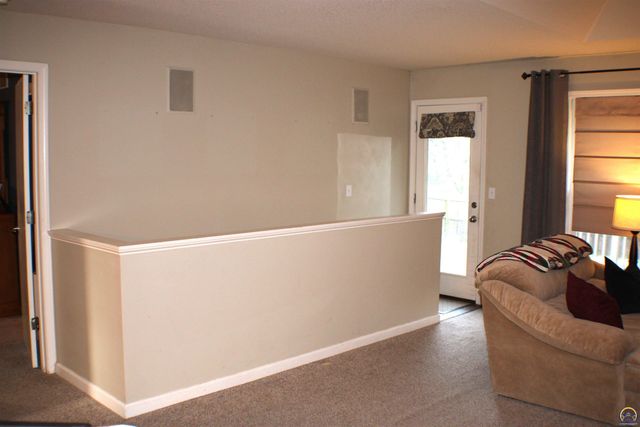 4515 SW Alexander CT, Topeka, KS 66610