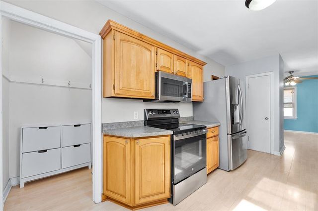 1703 Lyndale Avenue, Eau Claire, WI 54701