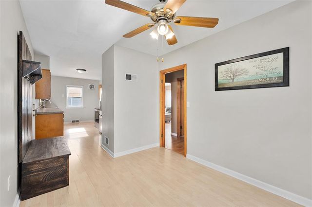 1703 Lyndale Avenue, Eau Claire, WI 54701