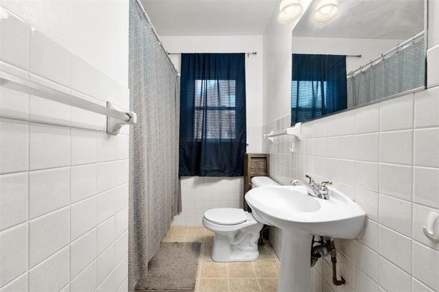 1703 Lyndale Avenue, Eau Claire, WI 54701