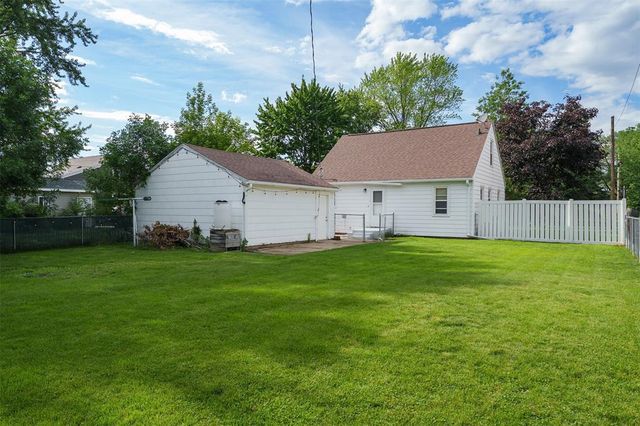 1703 Lyndale Avenue, Eau Claire, WI 54701