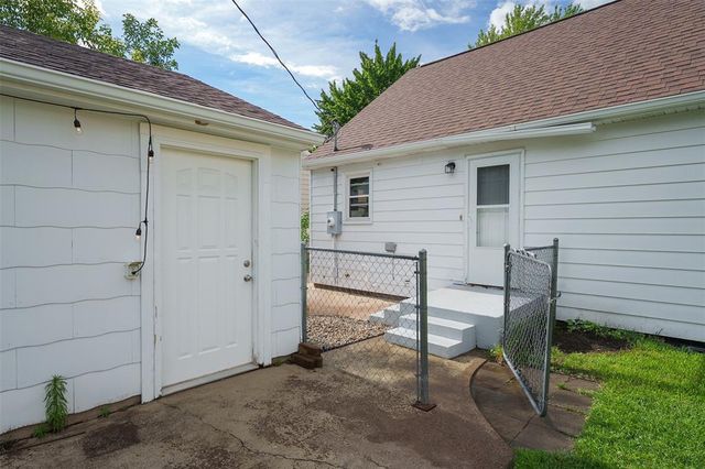 1703 Lyndale Avenue, Eau Claire, WI 54701