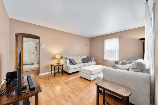 1703 Lyndale Avenue, Eau Claire, WI 54701