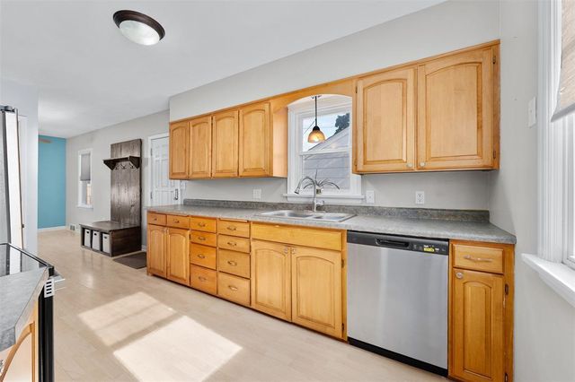 1703 Lyndale Avenue, Eau Claire, WI 54701