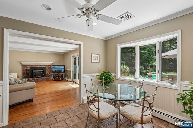 27 Chestnut Avenue, Old Tappan, NJ 07675