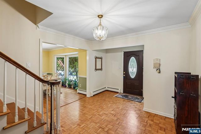 27 Chestnut Avenue, Old Tappan, NJ 07675