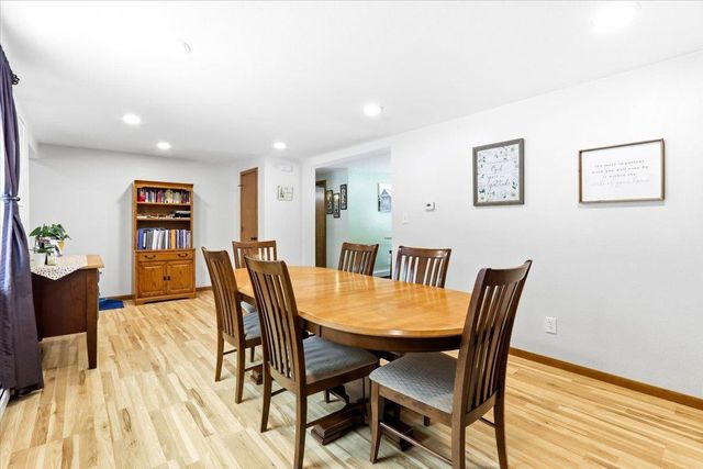 283 Lincoln Court, Nekoosa, WI 54457