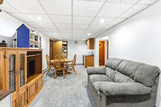 283 Lincoln Court, Nekoosa, WI 54457