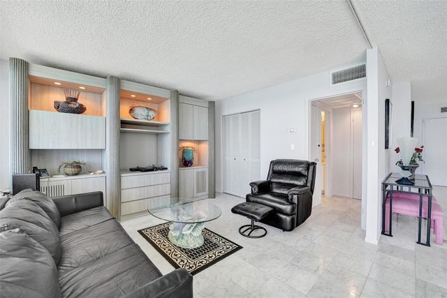 3140 S Ocean Drive 2206, Hallandale Beach, FL 33009