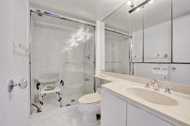 3140 S Ocean Drive 2206, Hallandale Beach, FL 33009