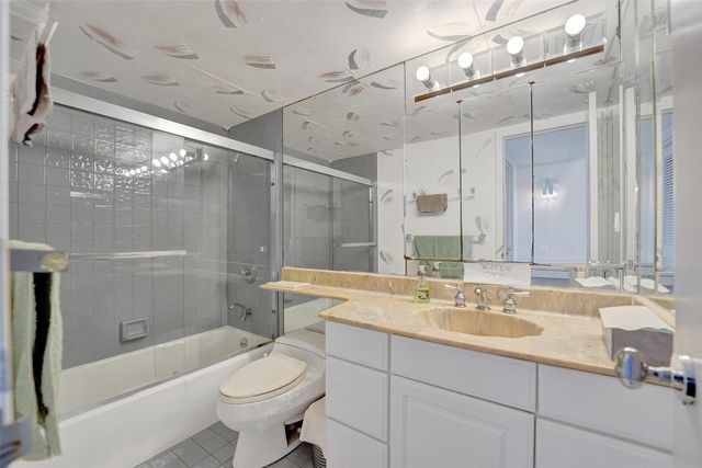 3140 S Ocean Drive 2206, Hallandale Beach, FL 33009