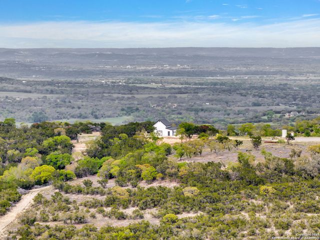 689 FM 289, Boerne, TX 78006