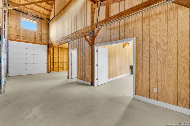 689 FM 289, Boerne, TX 78006