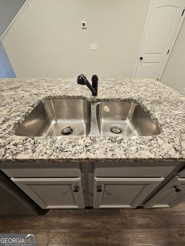 171 White Mountain Pass, Mcdonough, GA 30252