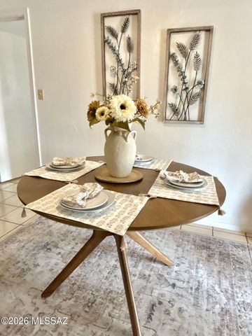 701 W Edgewater Drive, Tucson, AZ 85704
