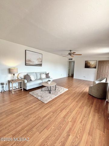 701 W Edgewater Drive, Tucson, AZ 85704