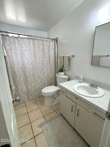 701 W Edgewater Drive, Tucson, AZ 85704