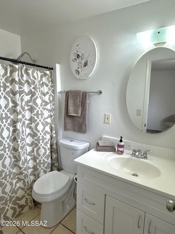 701 W Edgewater Drive, Tucson, AZ 85704