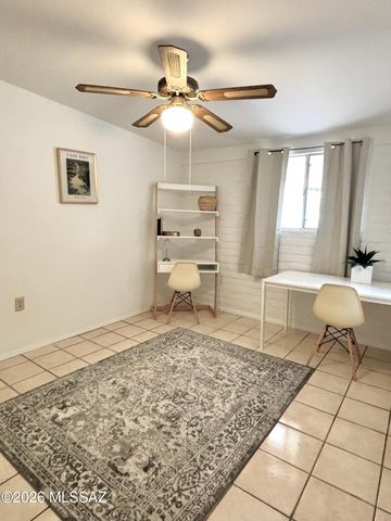 701 W Edgewater Drive, Tucson, AZ 85704