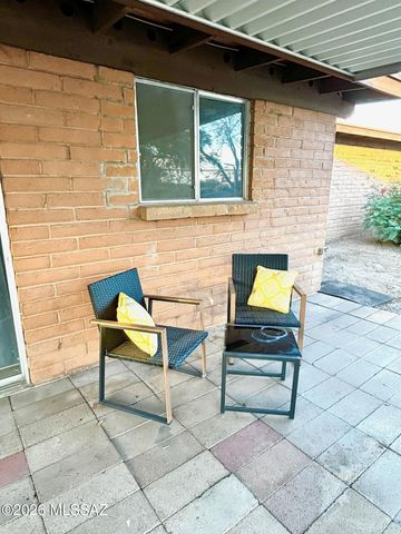 701 W Edgewater Drive, Tucson, AZ 85704