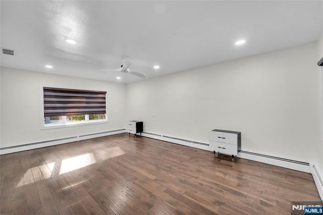 12 Haring Drive, Old Tappan, NJ 07675